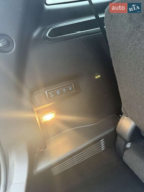 Внедорожник / Кроссовер Ford Explorer 2016 в Киеве