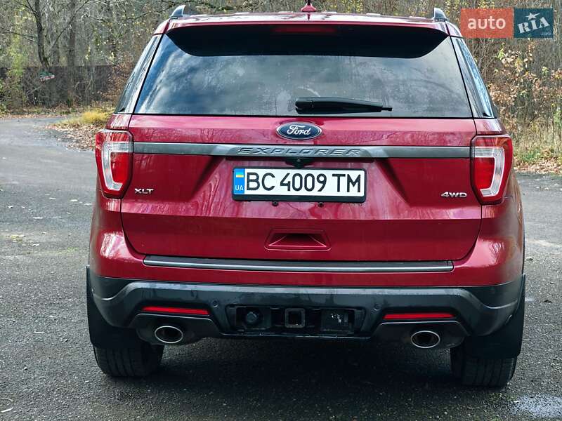 Внедорожник / Кроссовер Ford Explorer 2018 в Стрые