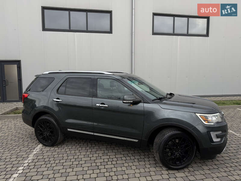 Внедорожник / Кроссовер Ford Explorer 2016 в Ивано-Франковске