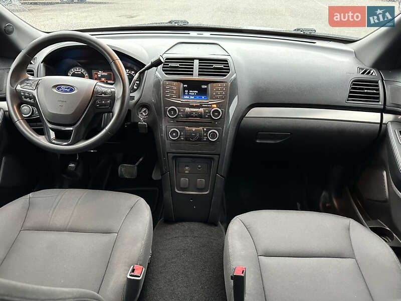 Позашляховик / Кросовер Ford Explorer 2017 в Вінниці