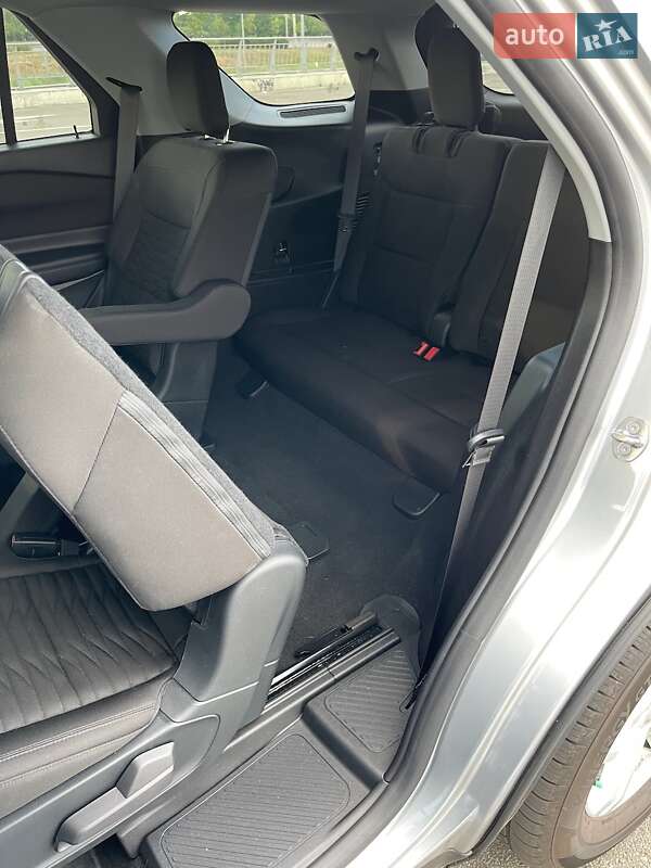 Позашляховик / Кросовер Ford Explorer 2020 в Києві