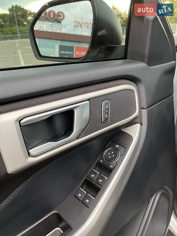 Позашляховик / Кросовер Ford Explorer 2020 в Києві