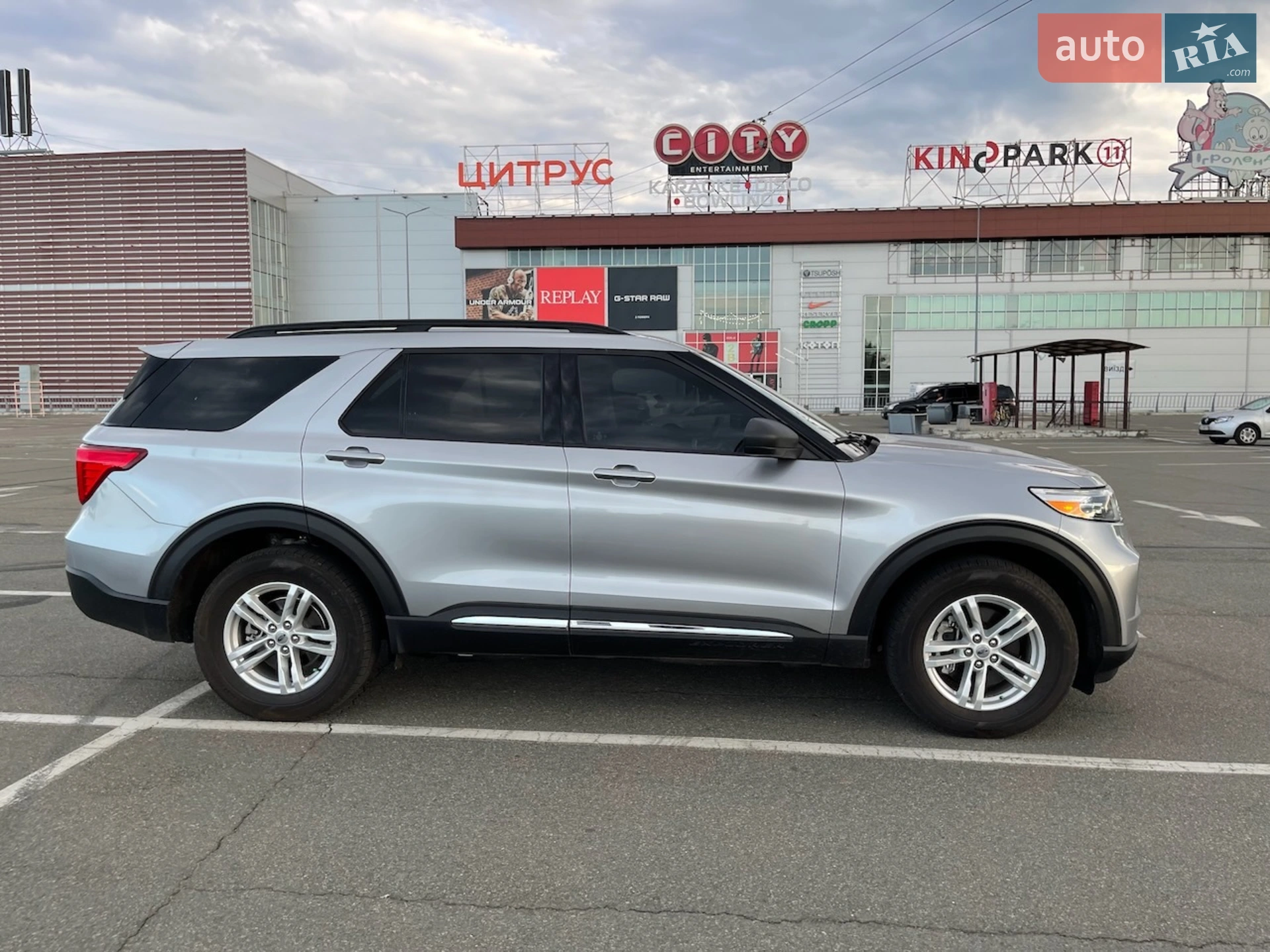 2020 Ford Explorer - мініатюра 11