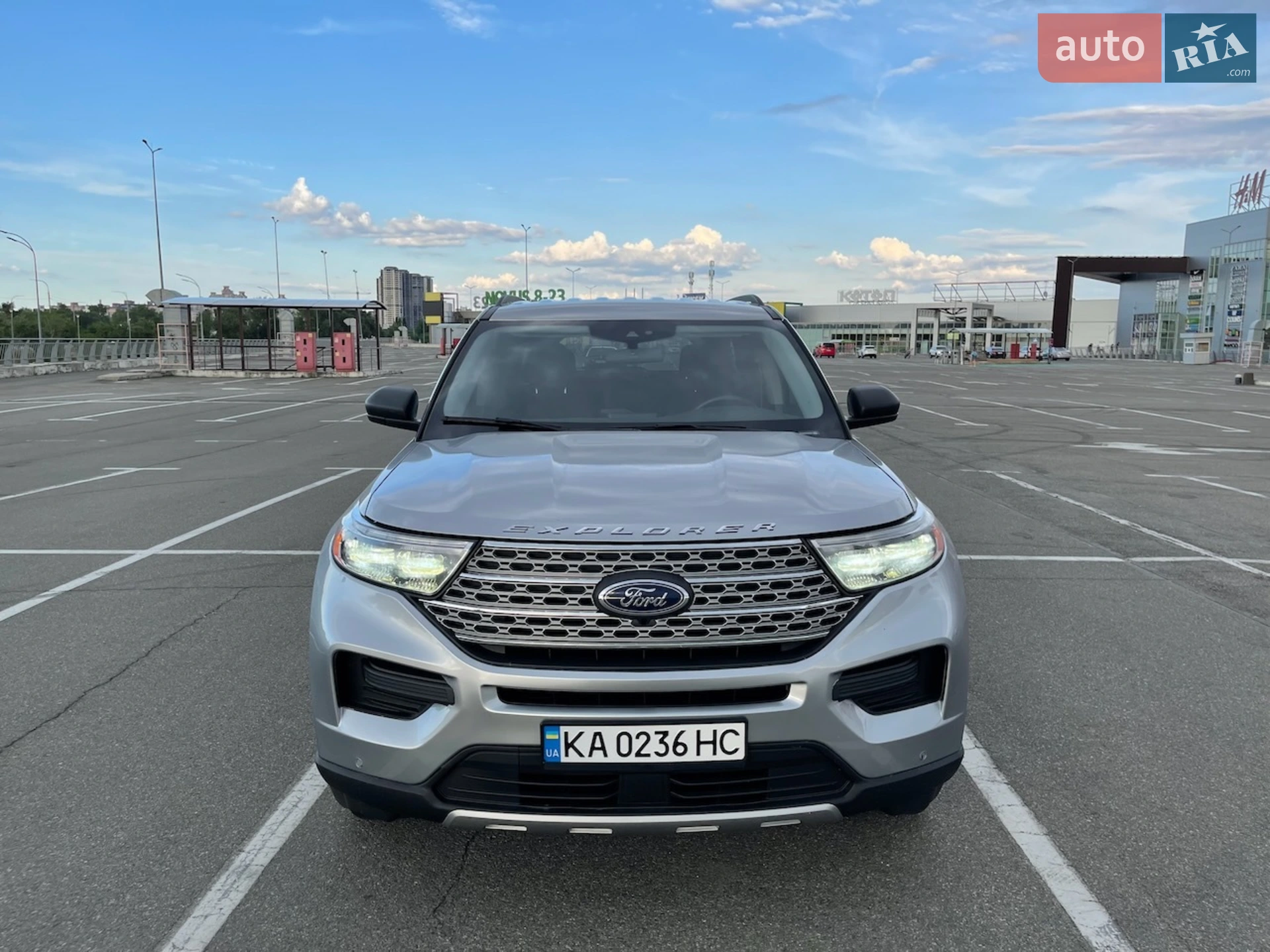 2020 Ford Explorer - мініатюра 16