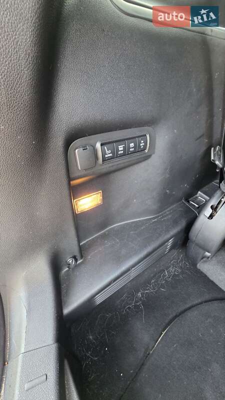 Позашляховик / Кросовер Ford Explorer 2016 в Ірпені