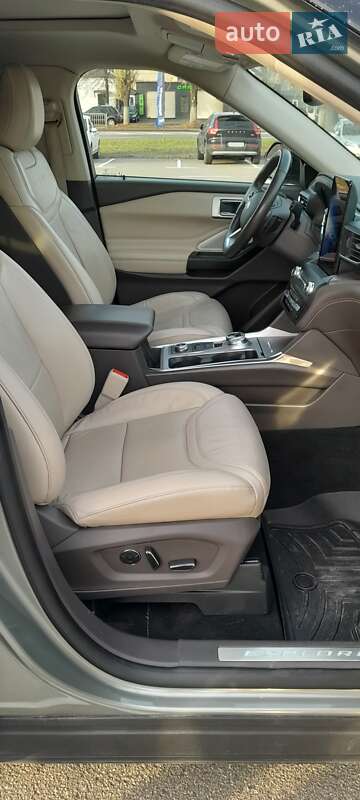 Позашляховик / Кросовер Ford Explorer 2019 в Києві