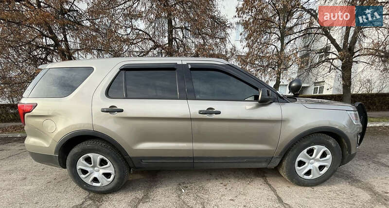 Позашляховик / Кросовер Ford Explorer 2017 в Києві