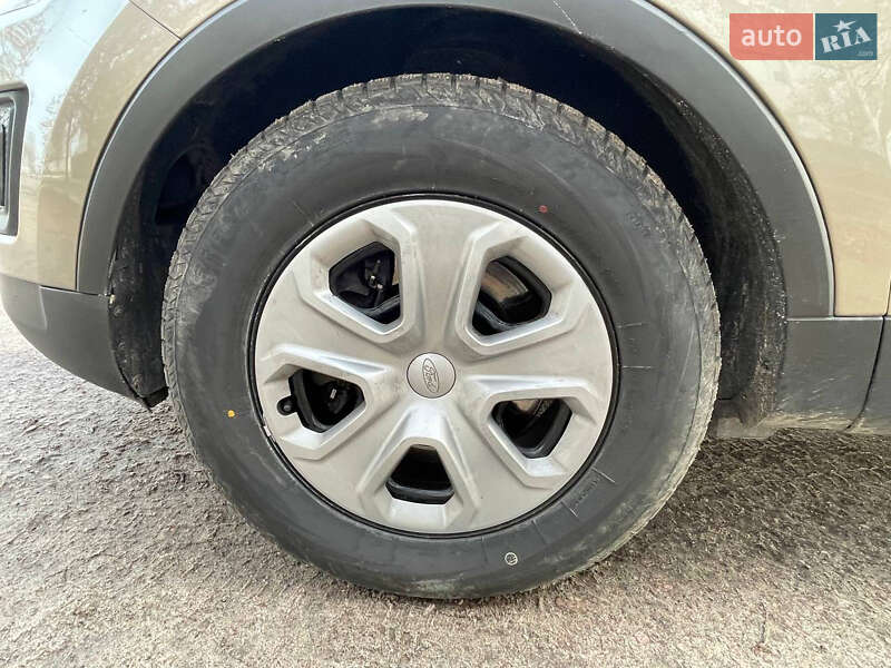 Позашляховик / Кросовер Ford Explorer 2017 в Києві