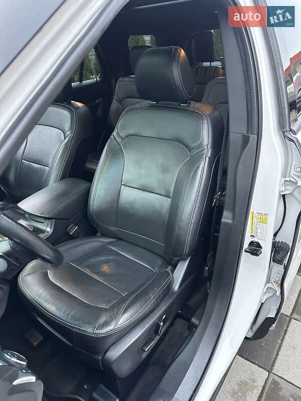 Внедорожник / Кроссовер Ford Explorer 2016 в Летичеве фото 26 Внедорожник / Кроссовер Ford Explorer 2016 в Летичеве