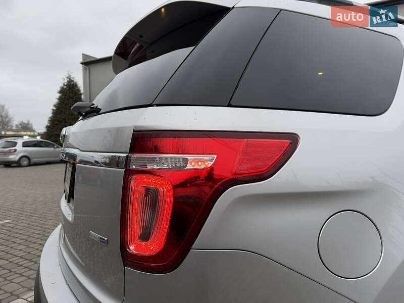 Внедорожник / Кроссовер Ford Explorer 2014 в Ивано-Франковске