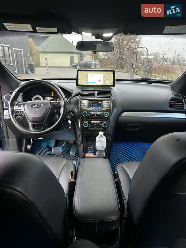 Позашляховик / Кросовер Ford Explorer 2017 в Ковелі