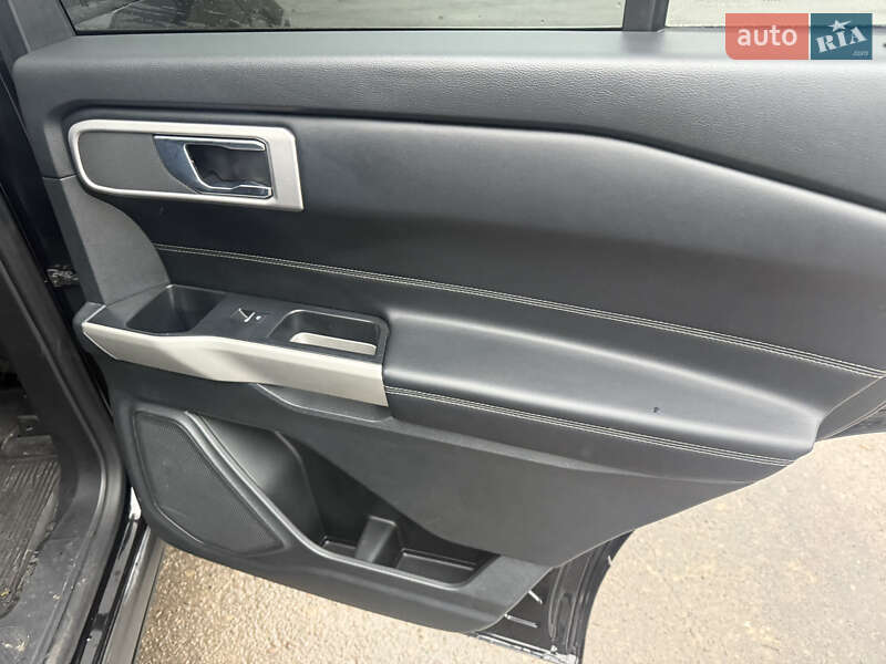 Внедорожник / Кроссовер Ford Explorer 2021 в Ровно фото 37 Внедорожник / Кроссовер Ford Explorer 2021 в Ровно