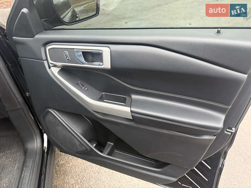 Внедорожник / Кроссовер Ford Explorer 2021 в Ровно фото 40 Внедорожник / Кроссовер Ford Explorer 2021 в Ровно