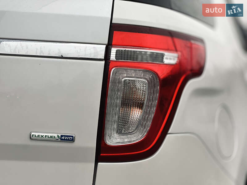 Внедорожник / Кроссовер Ford Explorer 2013 в Тернополе