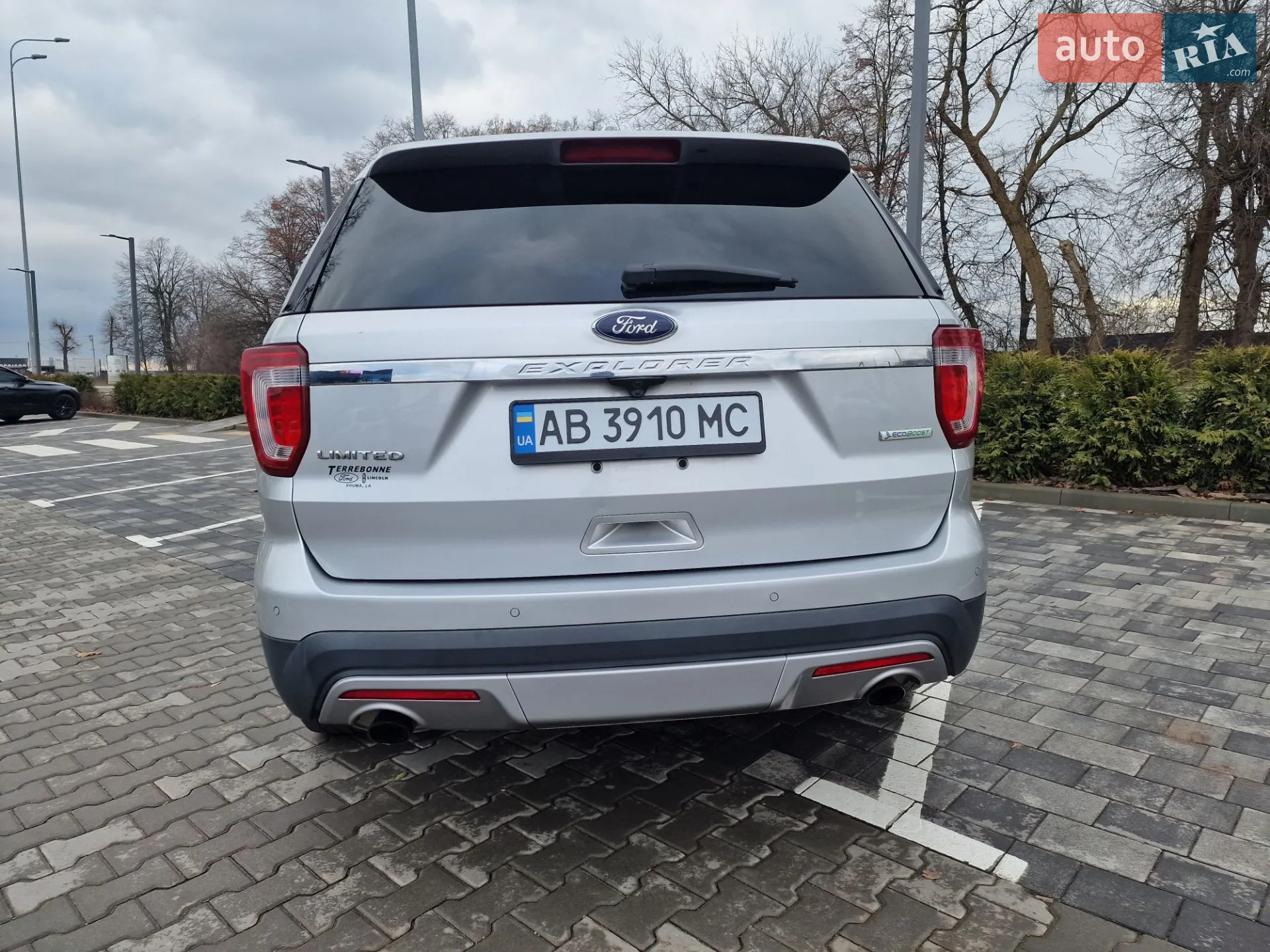 2016 Ford Explorer - мініатюра 13