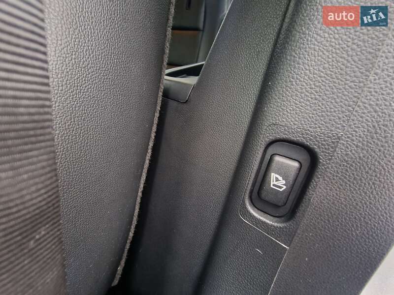 Внедорожник / Кроссовер Ford Explorer 2016 в Виннице фото 34 Внедорожник / Кроссовер Ford Explorer 2016 в Виннице