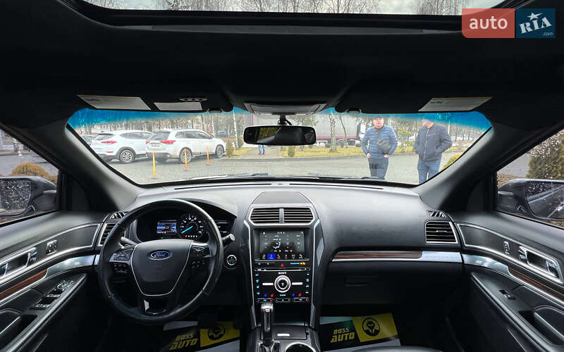 Внедорожник / Кроссовер Ford Explorer 2017 в Львове