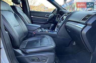 Позашляховик / Кросовер Ford Explorer 2016 в Ковелі