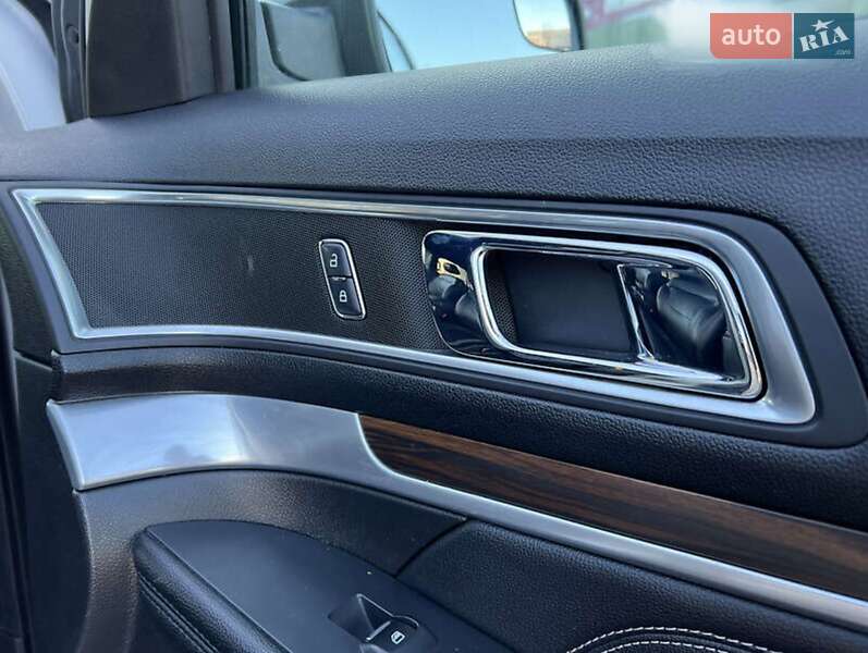 Позашляховик / Кросовер Ford Explorer 2016 в Ковелі фото 39 Позашляховик / Кросовер Ford Explorer 2016 в Ковелі