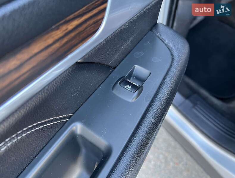 Позашляховик / Кросовер Ford Explorer 2016 в Ковелі фото 50 Позашляховик / Кросовер Ford Explorer 2016 в Ковелі