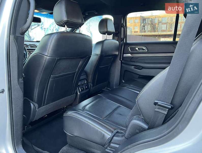 Внедорожник / Кроссовер Ford Explorer 2016 в Ковеле