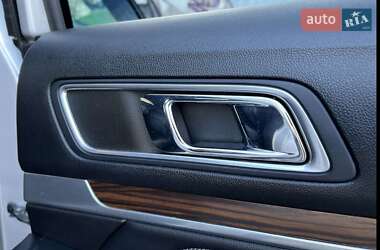 Внедорожник / Кроссовер Ford Explorer 2016 в Ковеле