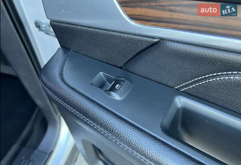 Позашляховик / Кросовер Ford Explorer 2016 в Ковелі фото 60 Позашляховик / Кросовер Ford Explorer 2016 в Ковелі