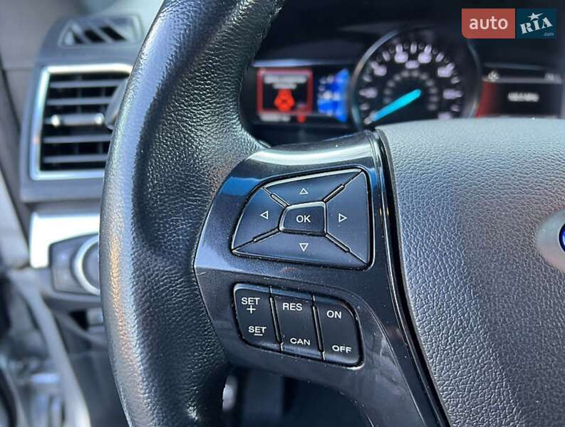 Внедорожник / Кроссовер Ford Explorer 2016 в Ковеле