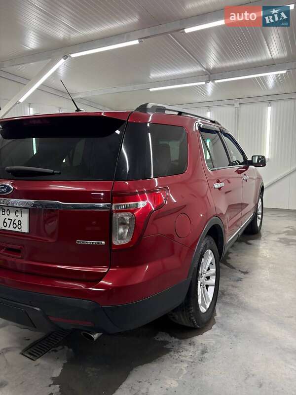 Позашляховик / Кросовер Ford Explorer 2014 в Ланівці