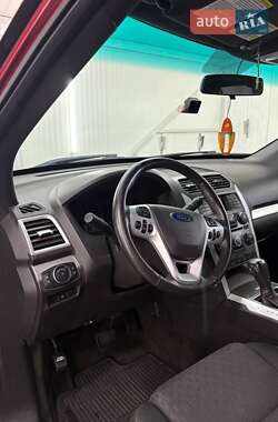Позашляховик / Кросовер Ford Explorer 2014 в Ланівці