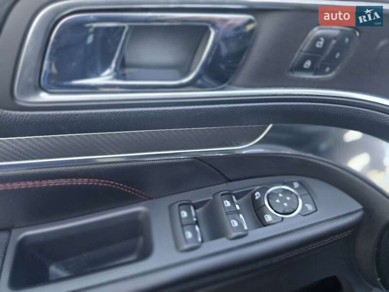 Позашляховик / Кросовер Ford Explorer 2015 в Одесі