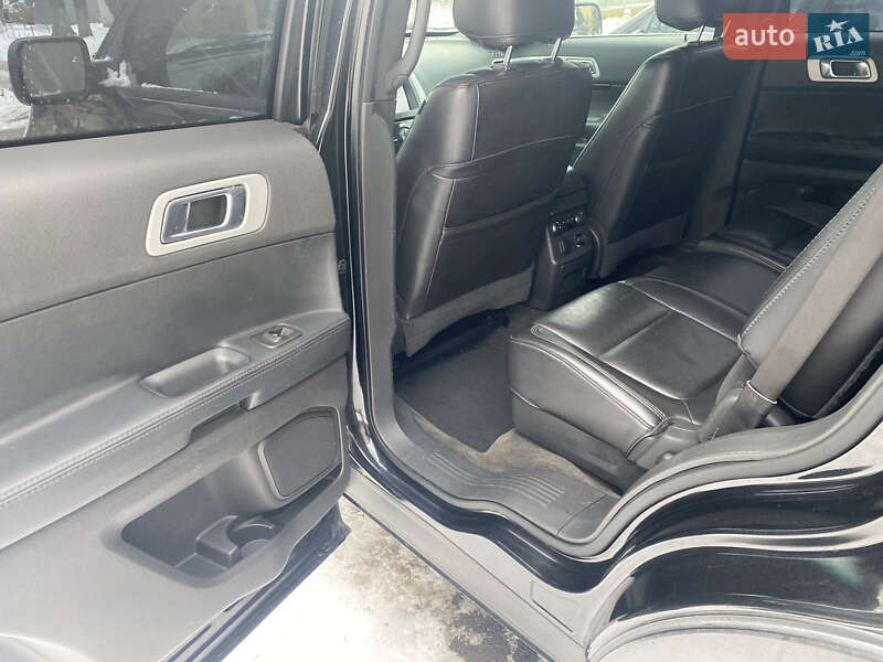 Позашляховик / Кросовер Ford Explorer 2013 в Вінниці