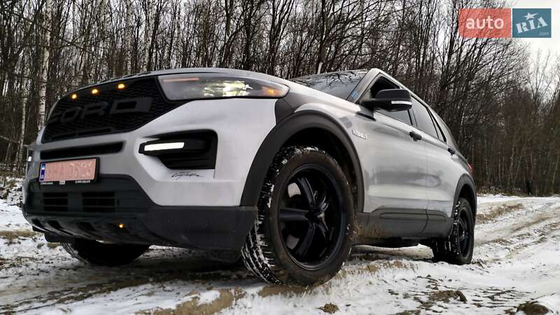 Внедорожник / Кроссовер Ford Explorer 2022 в Ровно фото 2 Внедорожник / Кроссовер Ford Explorer 2022 в Ровно