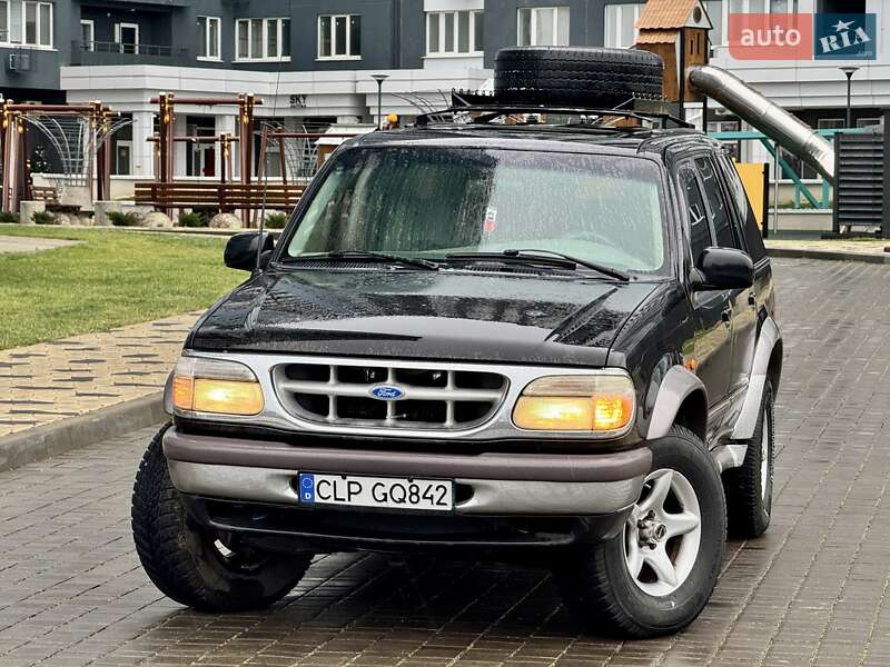 Внедорожник / Кроссовер Ford Explorer 1998 в Одессе