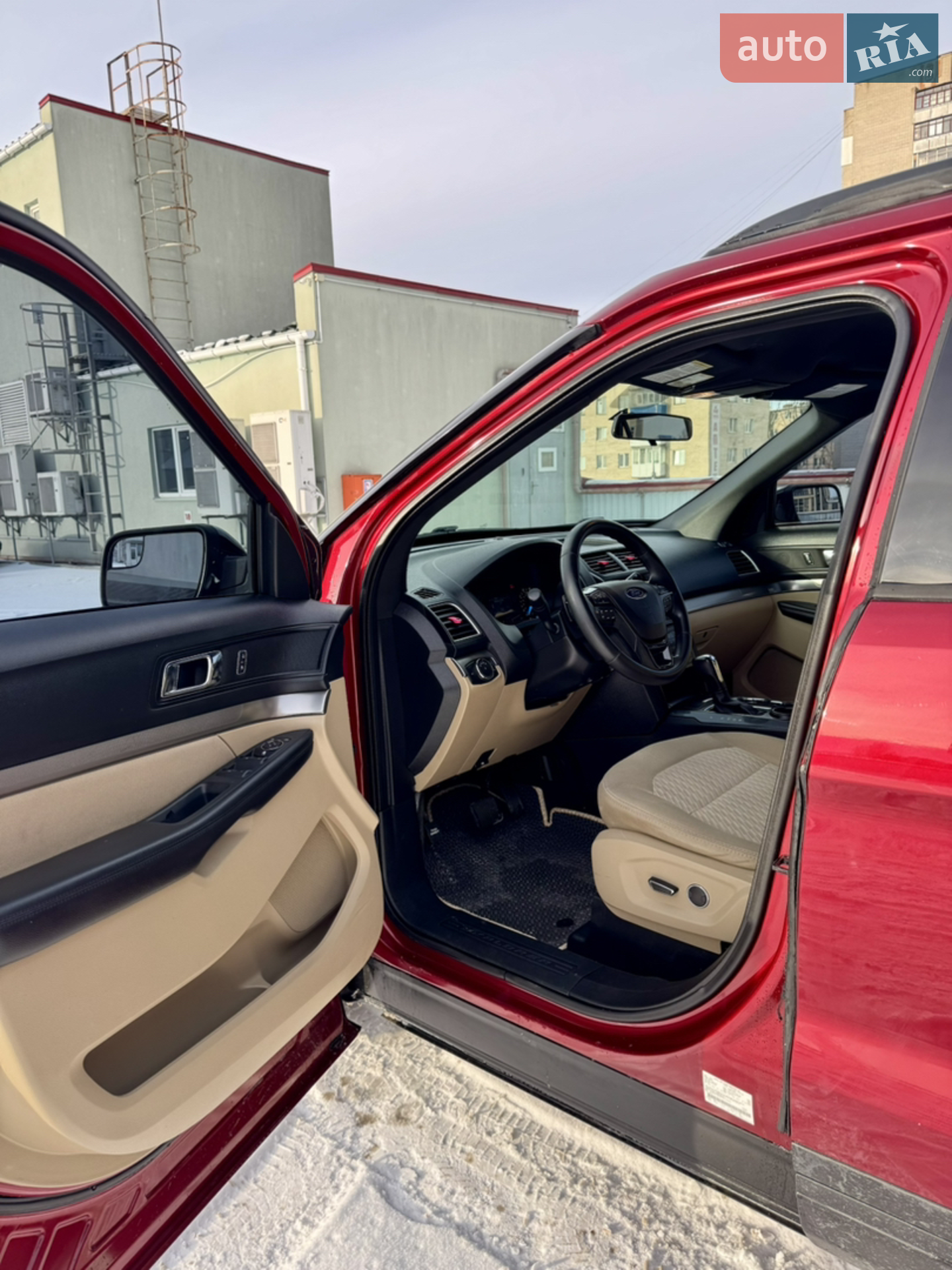2017 Ford Explorer - мініатюра 23
