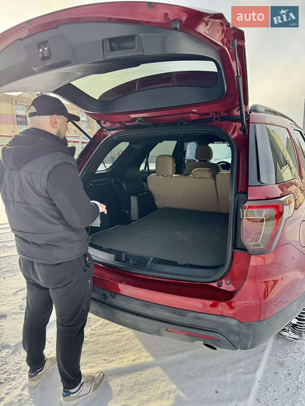 Внедорожник / Кроссовер Ford Explorer 2017 в Виннице