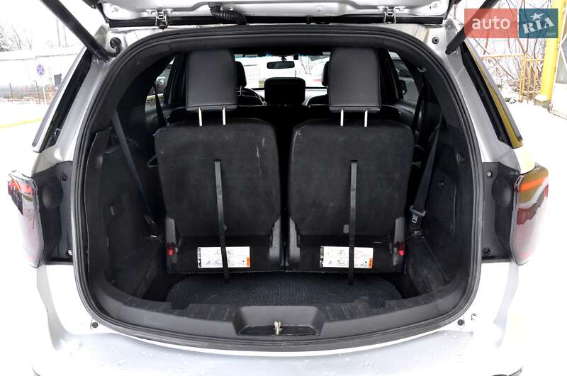 Внедорожник / Кроссовер Ford Explorer 2016 в Львове