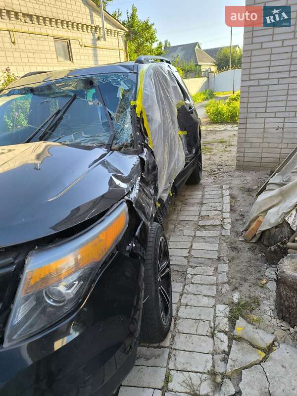 Внедорожник / Кроссовер Ford Explorer 2014 в Яготине