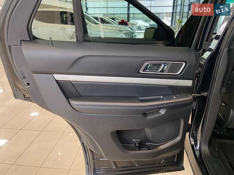 Внедорожник / Кроссовер Ford Explorer 2016 в Виннице