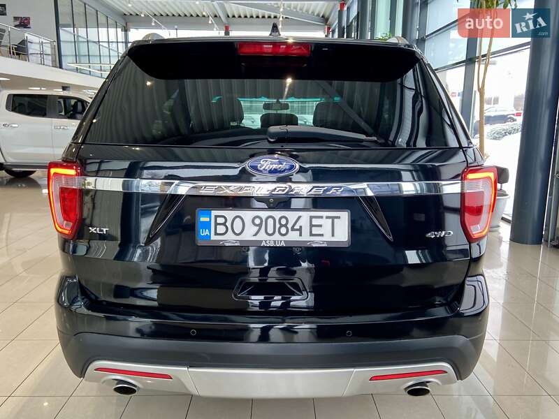 Внедорожник / Кроссовер Ford Explorer 2016 в Виннице