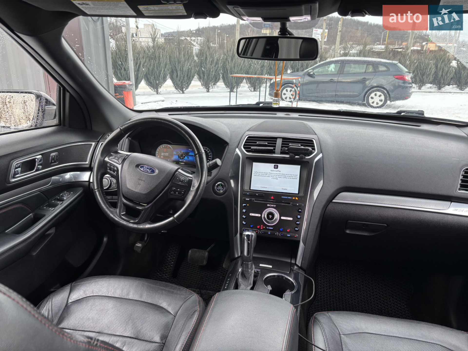 2017 Ford Explorer - мініатюра 9