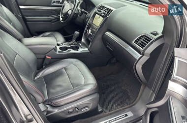 Позашляховик / Кросовер Ford Explorer 2017 в Полтаві