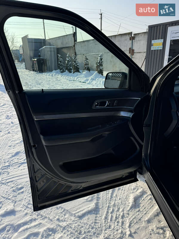 Внедорожник / Кроссовер Ford Explorer 2018 в Новомосковске