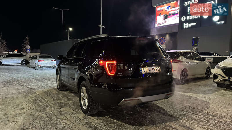 Внедорожник / Кроссовер Ford Explorer 2016 в Буче