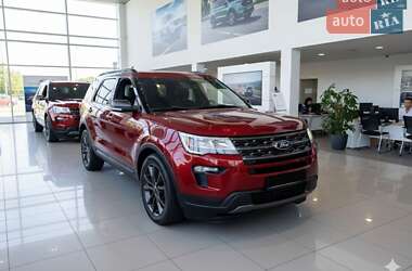 Позашляховик / Кросовер Ford Explorer 2018 в Шепетівці