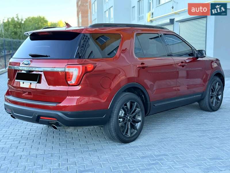 Позашляховик / Кросовер Ford Explorer 2018 в Шепетівці