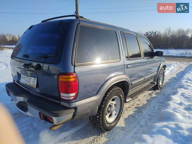 Позашляховик / Кросовер Ford Explorer 1998 в Житомирі