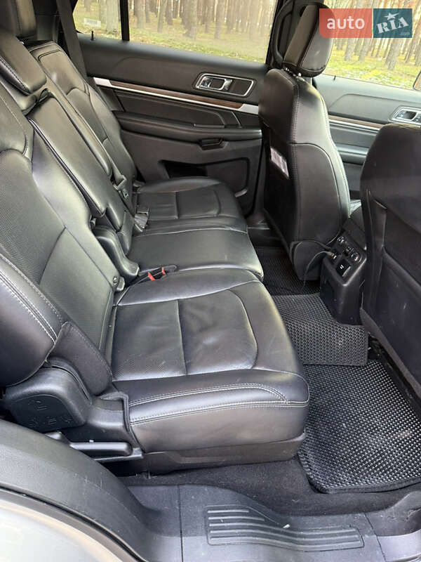 Позашляховик / Кросовер Ford Explorer 2019 в Миколаєві