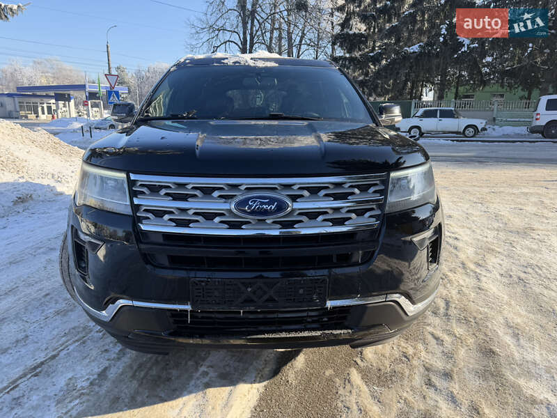 Позашляховик / Кросовер Ford Explorer 2017 в Рівному