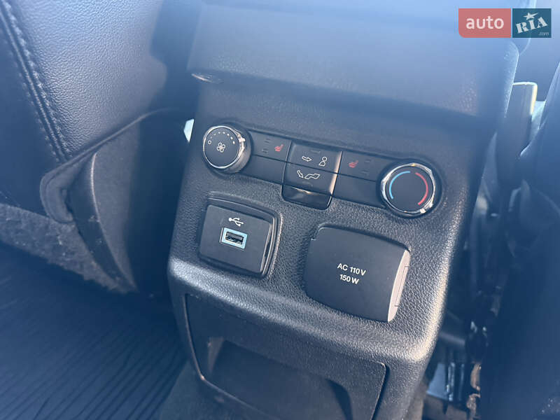 Позашляховик / Кросовер Ford Explorer 2017 в Рівному